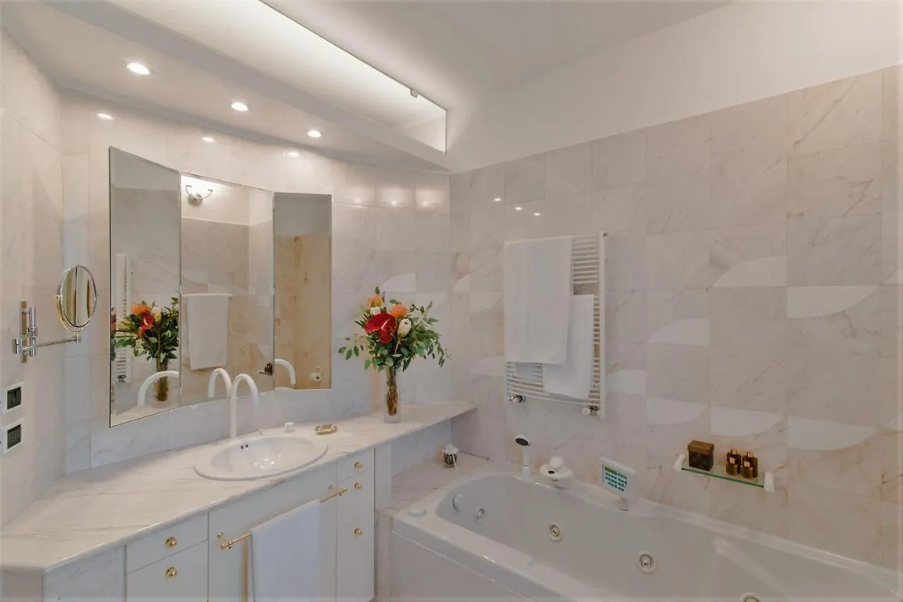 سونا B&B Castel Morino 0*,