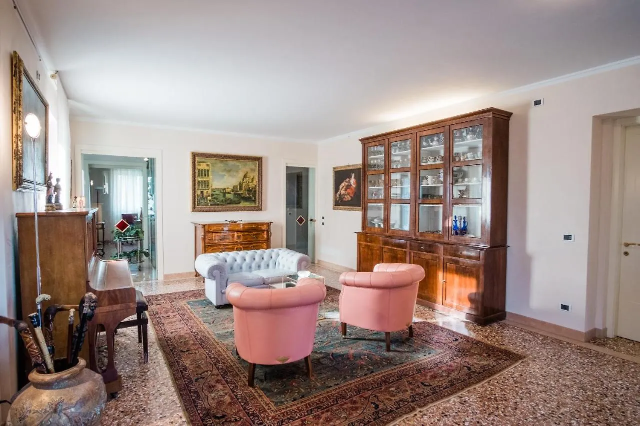 سونا B&B Castel Morino إيطاليا